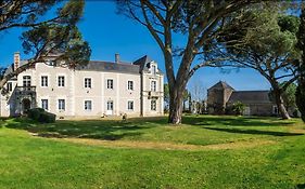 Vignoble Chateau Piegue - Winery